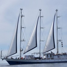 Research vessel Oceania