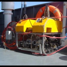 Remotely operated vessel (ROV)